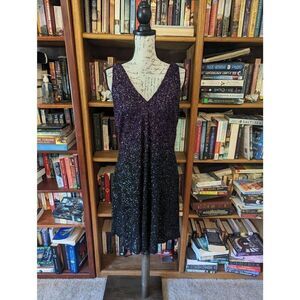 Pamella Roland Women’s Size 10 Purple Sequin Party Dress Mini Gown 100% Silk